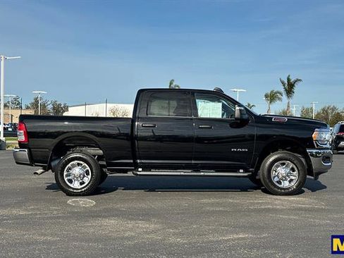 Used 2024 RAM 2500 Big Horn w/ Bed Utility Group image 3