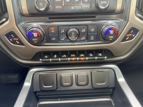 Used 2018 GMC Sierra 1500 Denali w/ Denali Ultimate Package AWD/4WD image 24