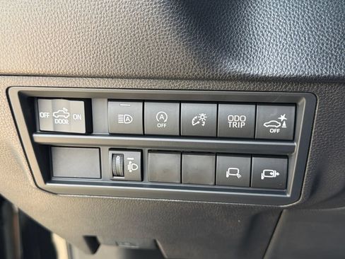 New 2026 Toyota Tundra SR5 AWD/4WD image 18