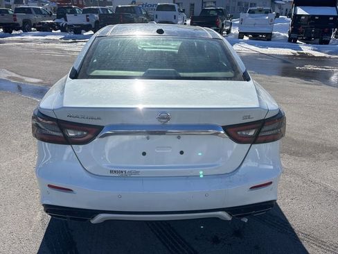 Used 2019 Nissan Maxima 3.5 SL w/ Floor Mat Group FWD image 4