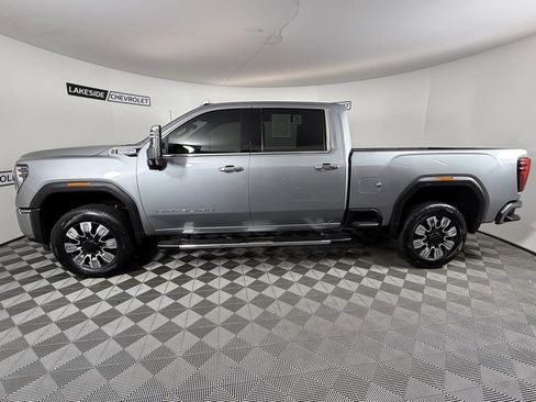 Used 2024 GMC Sierra 2500 Denali w/ Denali Reserve Package image 3