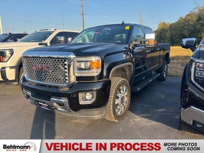 Used 2016 GMC Sierra 2500 Denali w/ Duramax Plus Package