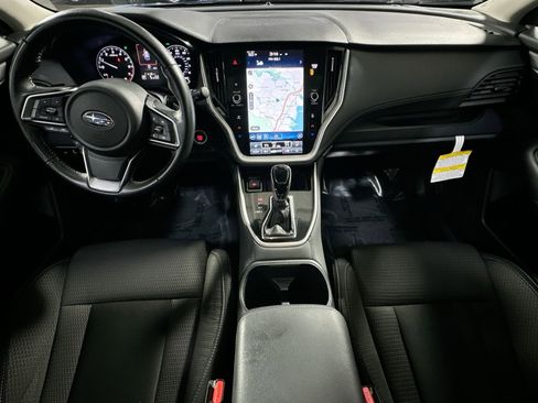 Used 2021 Subaru Outback Premium image 32