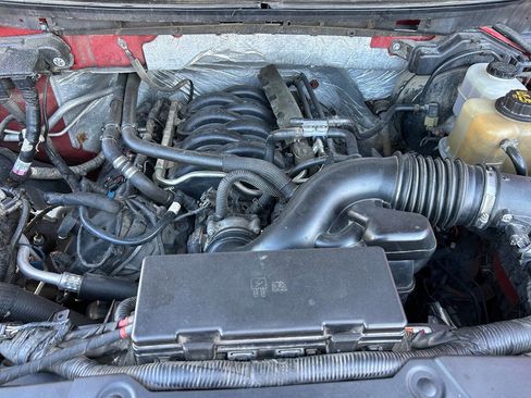 Used 2012 Ford F150 XLT w/ XLT Chrome Pkg image 21