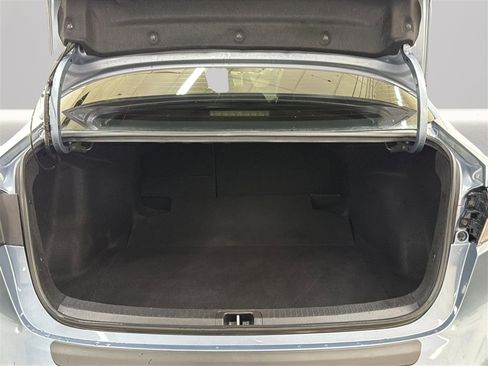 Used 2021 Toyota Corolla LE FWD image 28