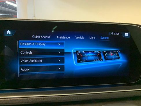 Used 2022 Mercedes-Benz GLE 450 4MATIC image 40