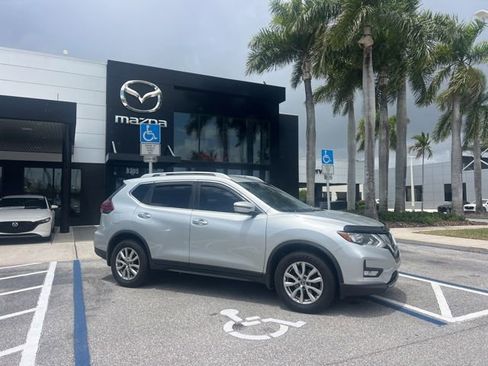 Used 2020 Nissan Rogue SV AWD/4WD image 5