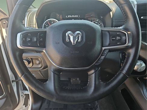 Used 2024 RAM 1500 Laramie image 24