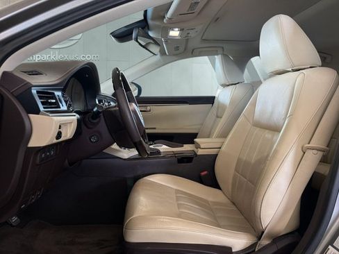 Used 2018 Lexus ES 350 w/ Luxury Package w/Wood Trim FWD image 7