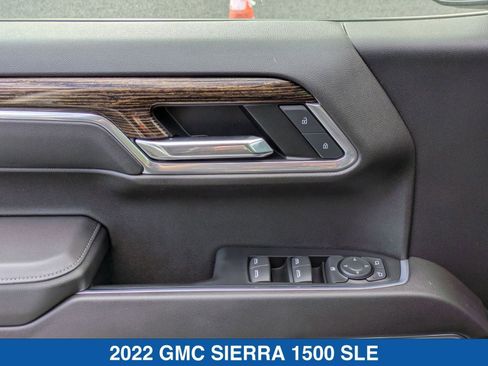 Used 2022 GMC Sierra 1500 SLE image 13