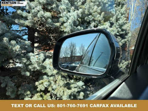 Used 2025 Kia Sorento SX Prestige image 24