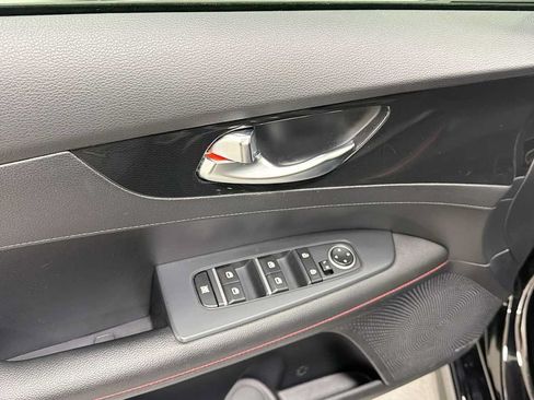 Used 2020 Kia Forte GT FWD image 15