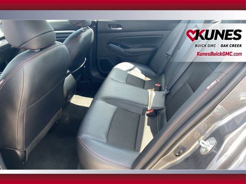 Used 2024 Nissan Altima 2.5 SR image 22