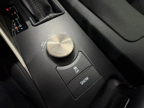 Used 2016 Lexus IS 300 AWD w/ Navigation System Package image 31