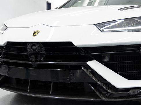 Used 2024 Lamborghini Urus Performante image 12