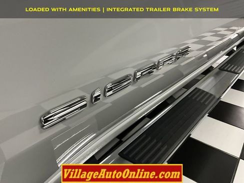 Used 2020 GMC Sierra 1500 SLT w/ SLT Premium Plus Package AWD/4WD image 12