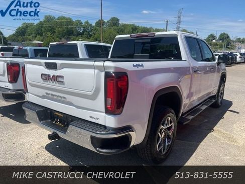 Used 2024 GMC Sierra 1500 SLT w/ SLT Premium Plus Package AWD/4WD image 3