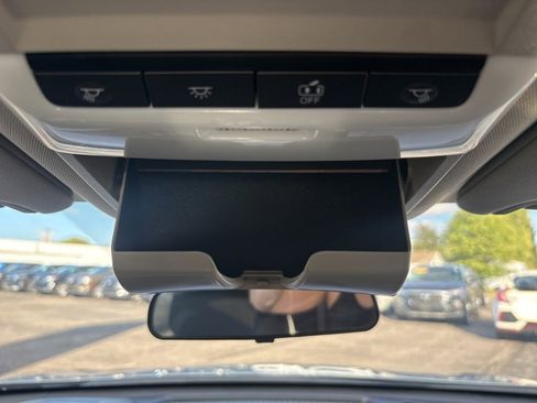 Used 2024 Nissan Altima 2.5 SV image 29