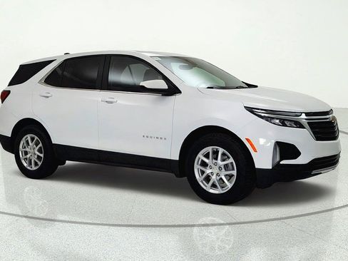 Used 2022 Chevrolet Equinox LT FWD image 8