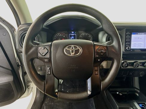 Used 2021 Toyota Tacoma SR RWD image 13