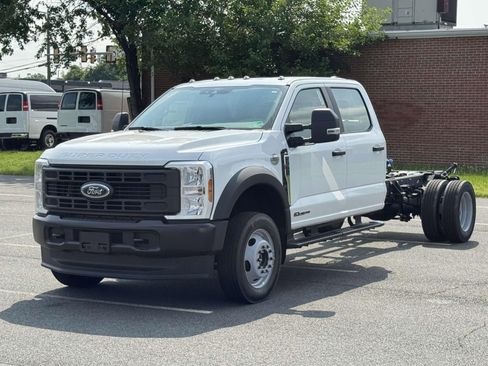 New 2025 Ford F550 4x4 Crew Cab Super Duty image 5