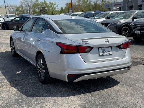 Used 2023 Nissan Altima 2.5 SV image 6