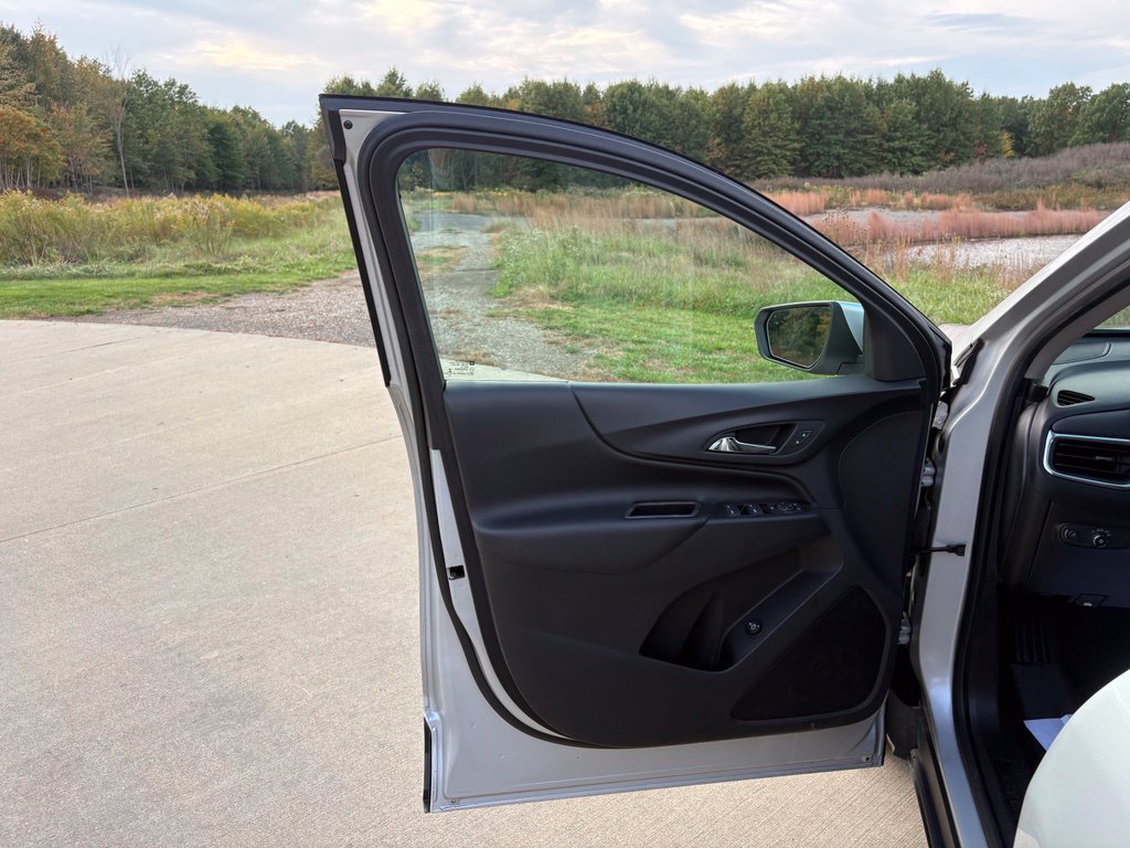 Used 2019 Chevrolet Equinox LT AWD/4WD image 13