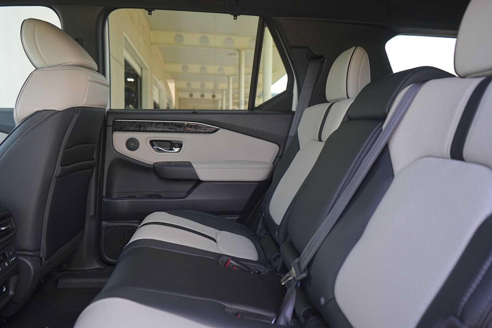 New 2027 Honda Passport TrailSport Elite image 13
