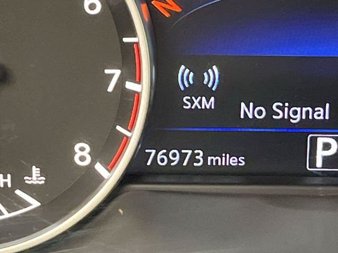 Used 2017 Nissan Murano SL w/ SL Technology Package AWD/4WD image 16