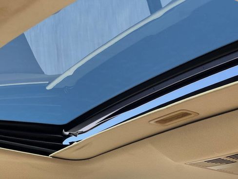 Used 2007 BMW 530i Sedan image 24