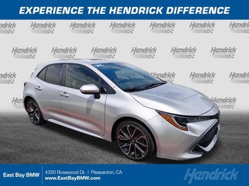 Used 2021 Toyota Corolla XSE FWD image 1