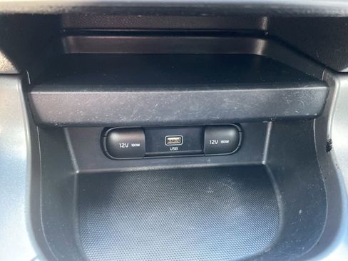 Used 2021 Kia Seltos S AWD/4WD image 29