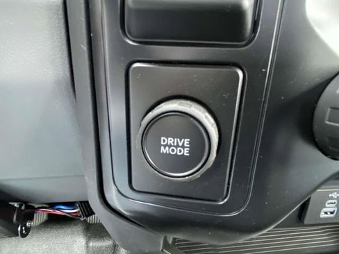 New 2025 Ford F550 2WD Regular Cab Super Duty w/ XL Chrome Package image 16