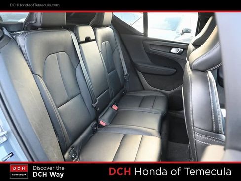 Used 2021 Volvo XC40 T4 Inscription image 20