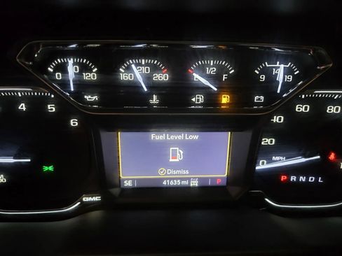 Used 2022 GMC Sierra 1500 SLT w/ SLT Premium Package AWD/4WD image 19