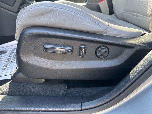 Used 2020 Honda CR-V EX-L image 41