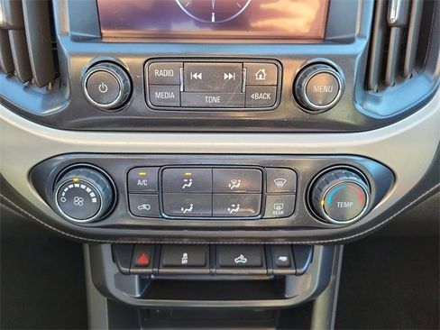 Used 2016 GMC Canyon SLE image 26