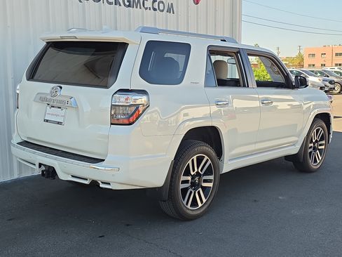 Used 2022 Toyota 4Runner Limited image 8