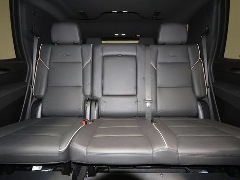 Certified 2025 Cadillac Escalade Premium Luxury w/ Touring Package AWD/4WD image 32