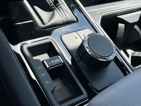 New 2026 Toyota Tundra Limited AWD/4WD image 35