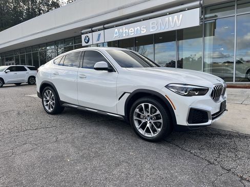 Used 2023 BMW X6 xDrive40i w/ Premium Package image 2