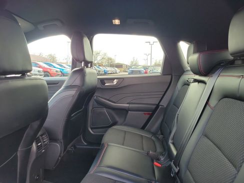 Used 2025 Ford Escape ST-Line image 13