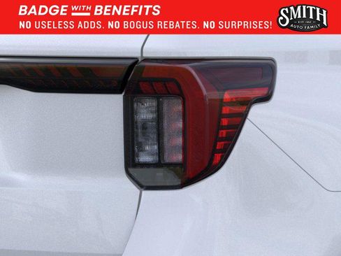 New 2026 Ford Explorer Active w/ Active Comfort Package RWD image 22