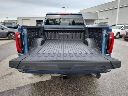 New 2026 GMC Sierra 2500 Denali w/ Denali Reserve Package image 7