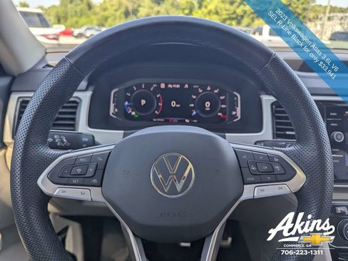 Used 2023 Volkswagen Atlas SEL R-Line AWD/4WD image 30