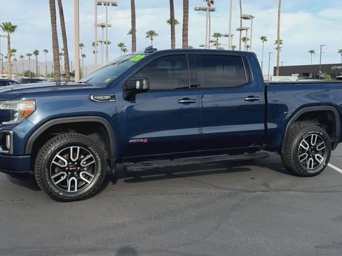 Used 2020 GMC Sierra 1500 AT4 w/ AT4 Premium Package AWD/4WD image 6
