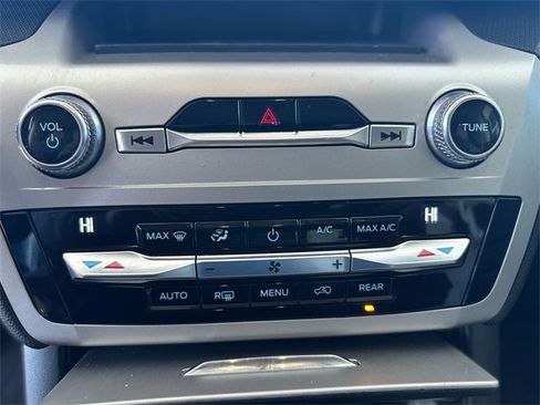 Certified 2021 Ford Explorer 2WD w/ Class III Trailer Tow Package image 19