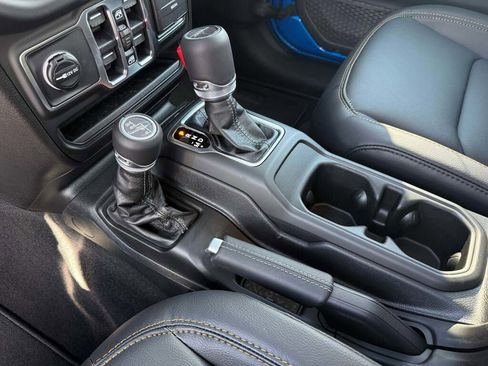 New 2026 Jeep Gladiator Sport image 22