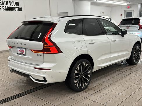 New 2026 Volvo XC60 B5 Ultra w/ Protection Package Premier AWD/4WD image 5