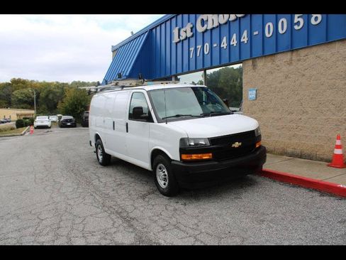 Used 2019 Chevrolet Express 2500 w/ Driver Convenience Package RWD image 1